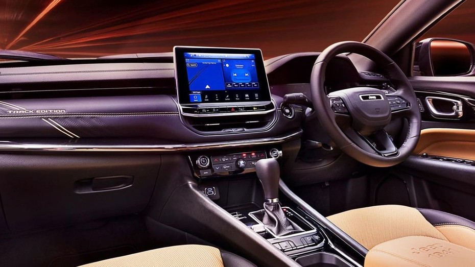 2025 Jeep Compass Track Edition