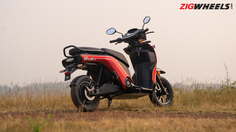 Numeros Diplos Max Plus Rear Profile