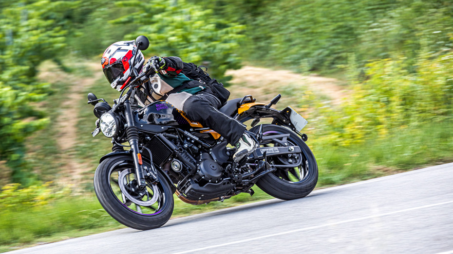 Royal Enfield Guerrilla 450