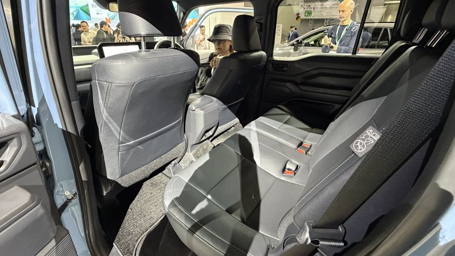 2025 Toyota Land Cruiser FJ