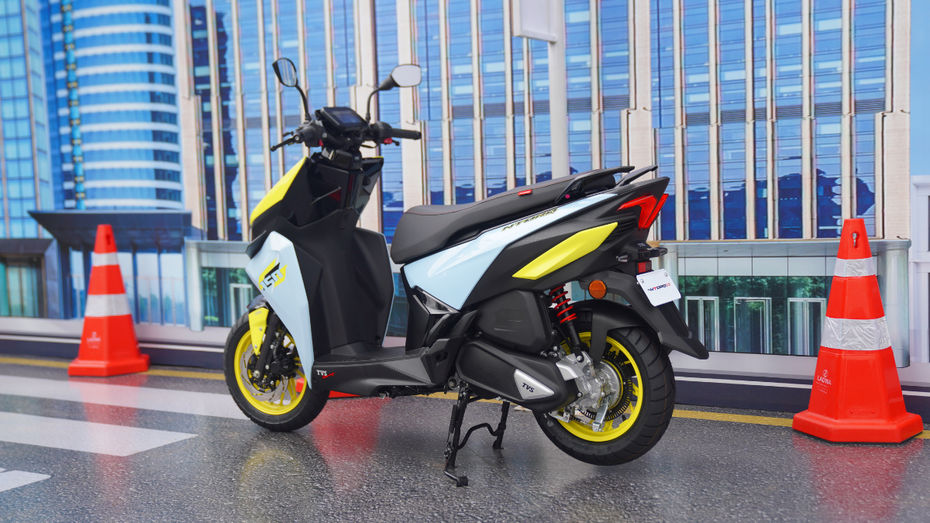 TVS Ntorq 150 vs Hero Xoom 160 vs Yamaha Aerox 155: Sporty Scooters glimpse