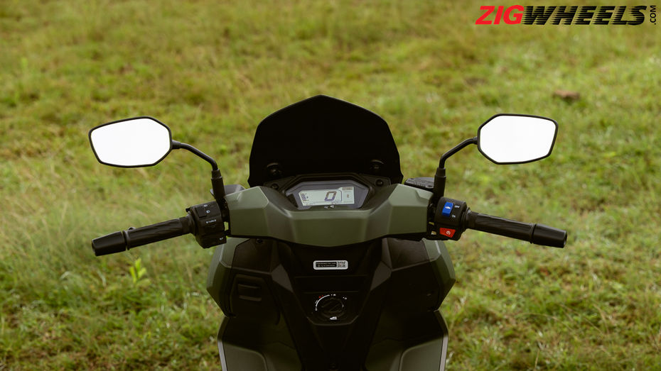 Hero Xoom 160 First Ride Review: Worth The Wait highlights