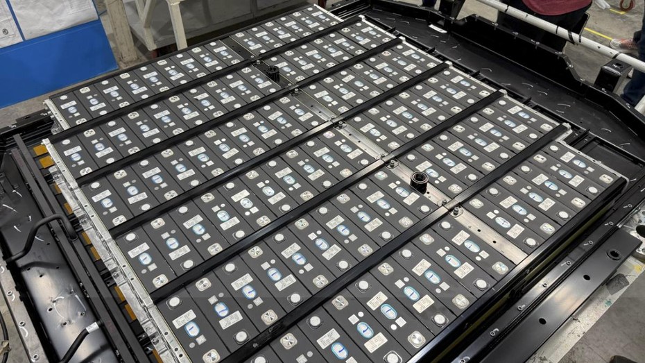 MG Windsor EV battery cell