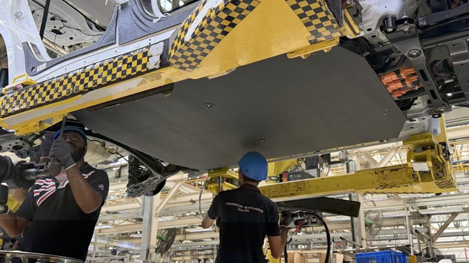 MG Windsor EV battery marriage