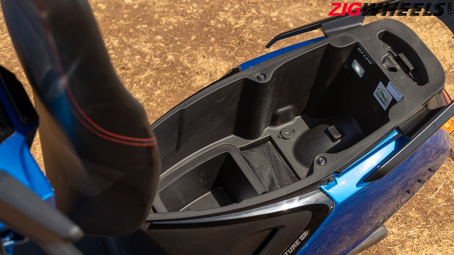Kinetic DX Underseat Storage Kinetic DX Underseat Storage