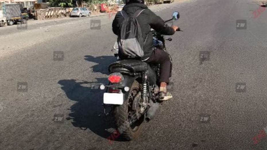 Triumph Bonneville 400 Spotted Testing Again: India Launch Soon
