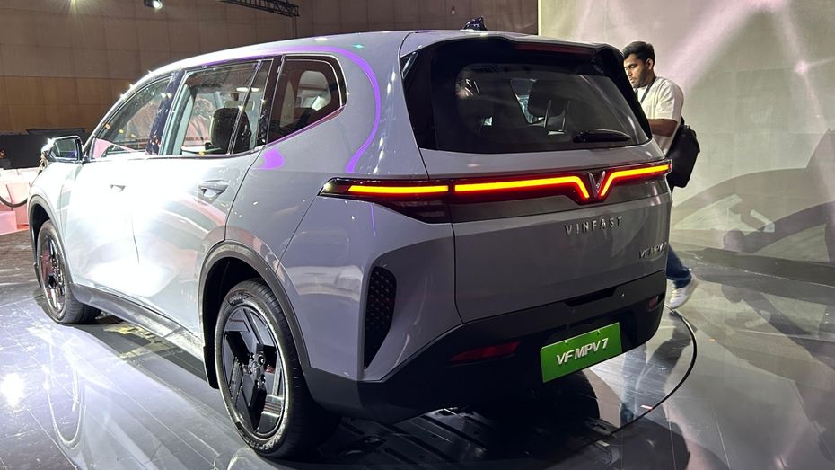 VinFast VF MPV 7