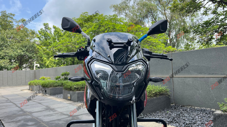 New Bajaj Pulsar 125: First Look Review New Bajaj Pulsar 125: First Look Review