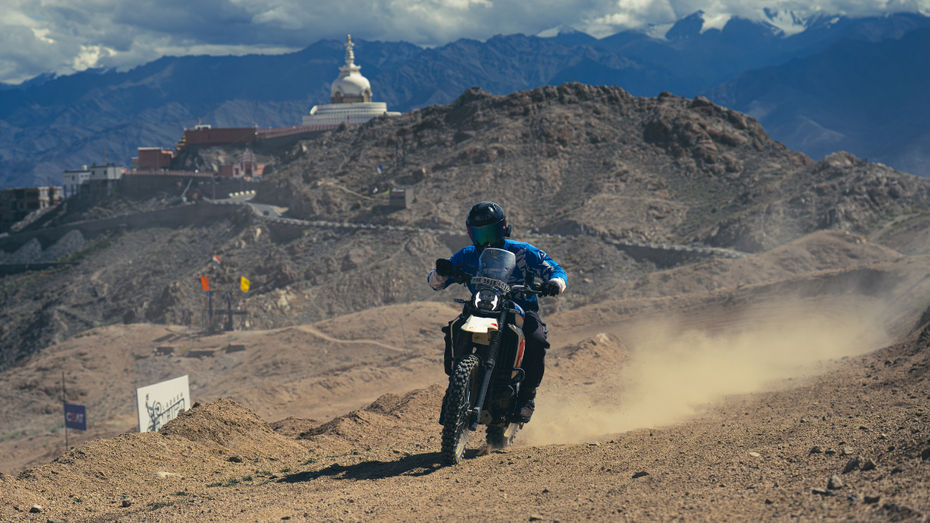 Riding The Hero Xpulse 210 At Ceat Ladakh Enduro Park Riding The Hero Xpulse 210 At Ceat Ladakh Enduro Park