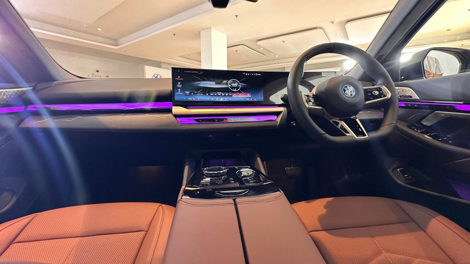 BMW i5 LWB BMW i5 LWB