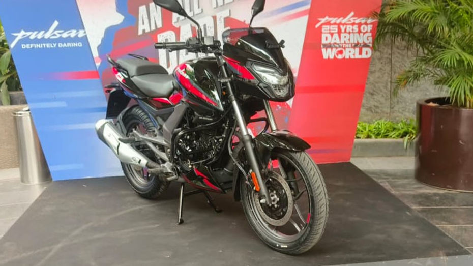 breaking-new-bajaj-pulsar-150-launched-in-india-gets-new-engine