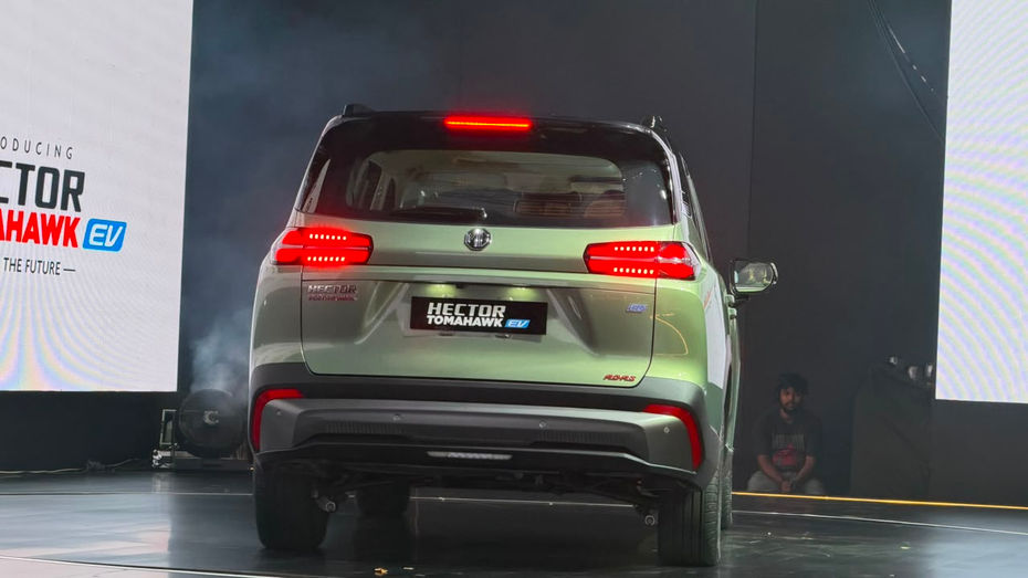 MG Hector Tomahawk EV