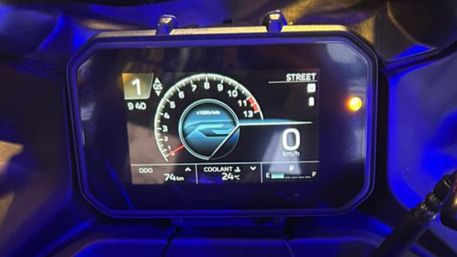 Yamaha R2 Instrument Console Yamaha R2 Instrument Console