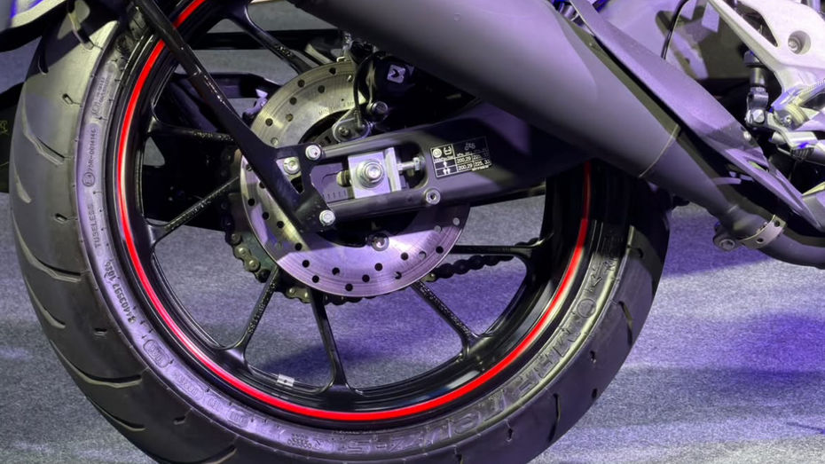 Yamaha R2