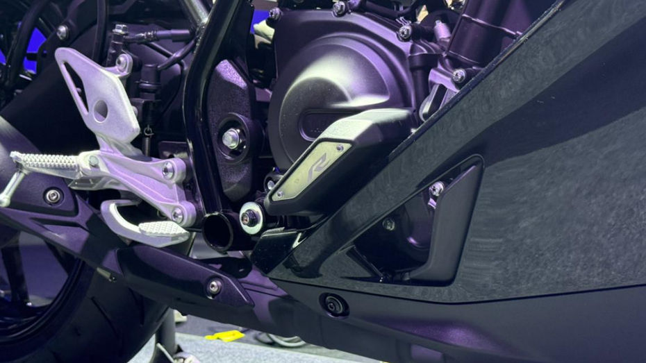 Yamaha R2