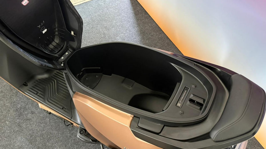 Ather Konarc Underseat Storage Ather Konarc Underseat Storage