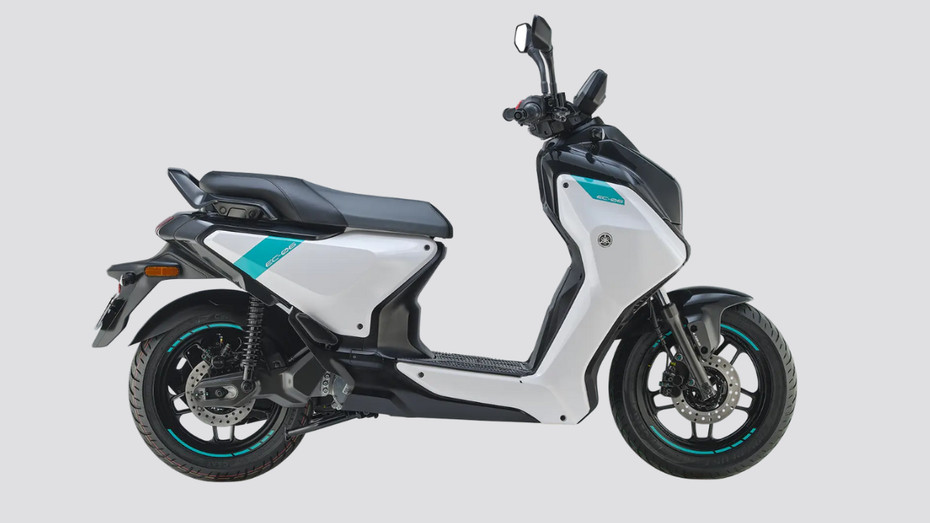 Yamaha EC-06 Side Profile