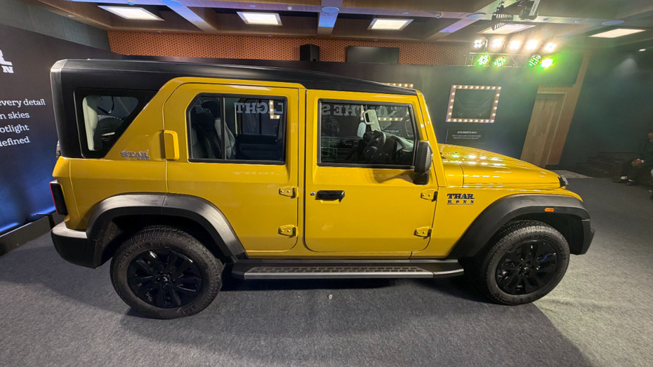 Mahindra Thar Roxx Star Edition