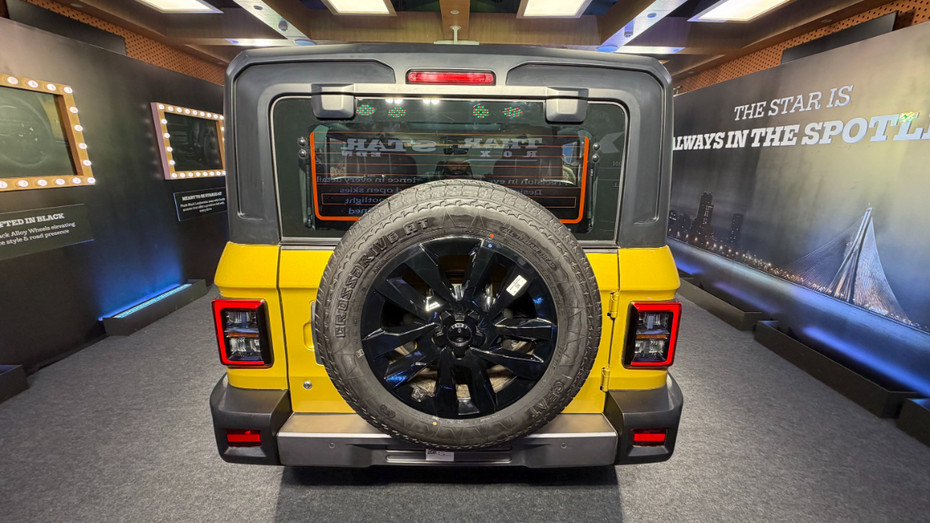 Mahindra Thar Roxx Star Edition
