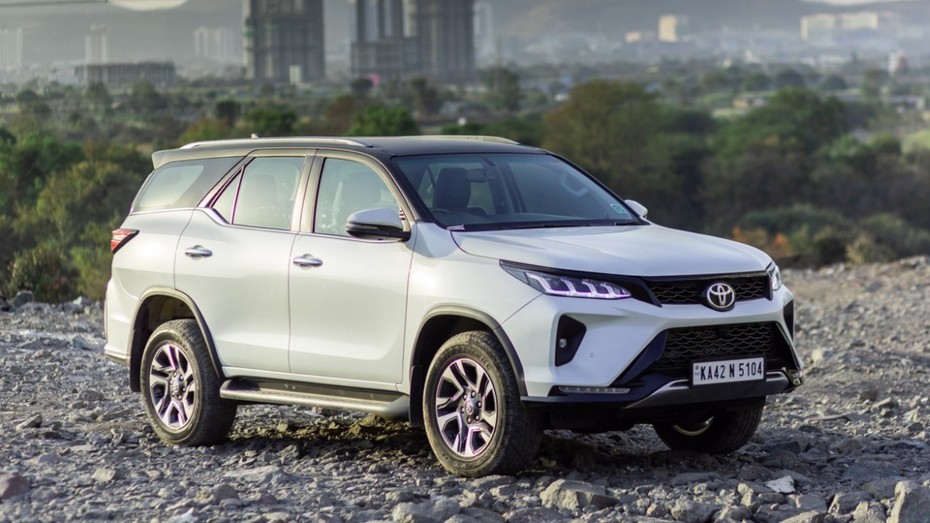 Toyota Fortuner Legender Toyota Fortuner Legender