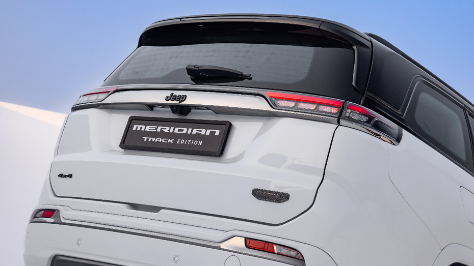 Jeep Meridian Track Edition