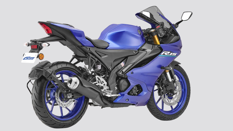 Yamaha R15 V4 Rear Three-Quarters