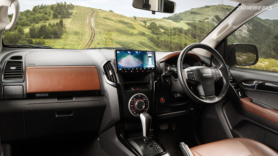 Isuzu V-Cross