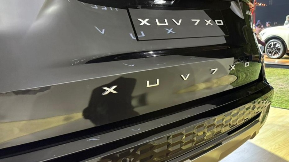 Mahindra XUV 7XO