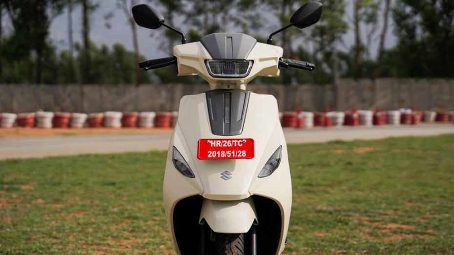 Suzuki e-Access Suzuki e-Access