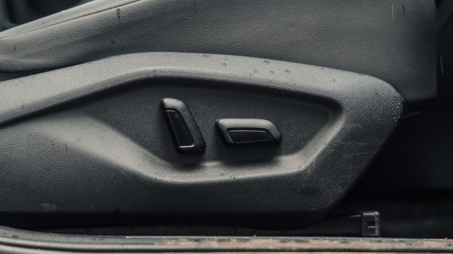 Skoda Kylaq Powered Seat