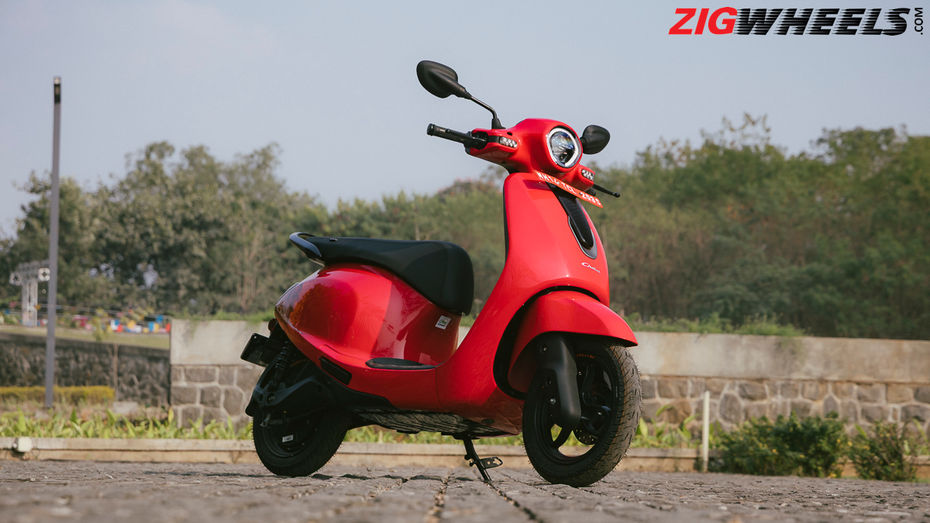 Bajaj Chetak C2501 Design