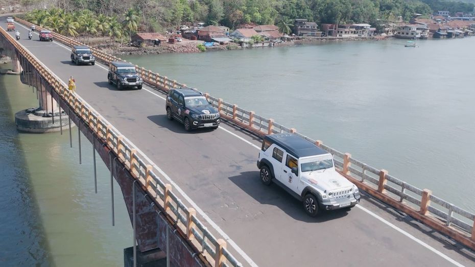 Mahindra Adventure Alphonso Escape
