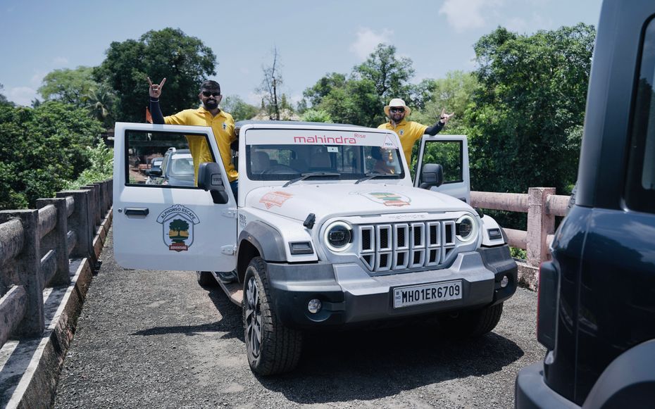 Mahindra Adventure Alphonso Escape