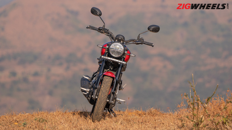 Yamaha XSR155 Front Design