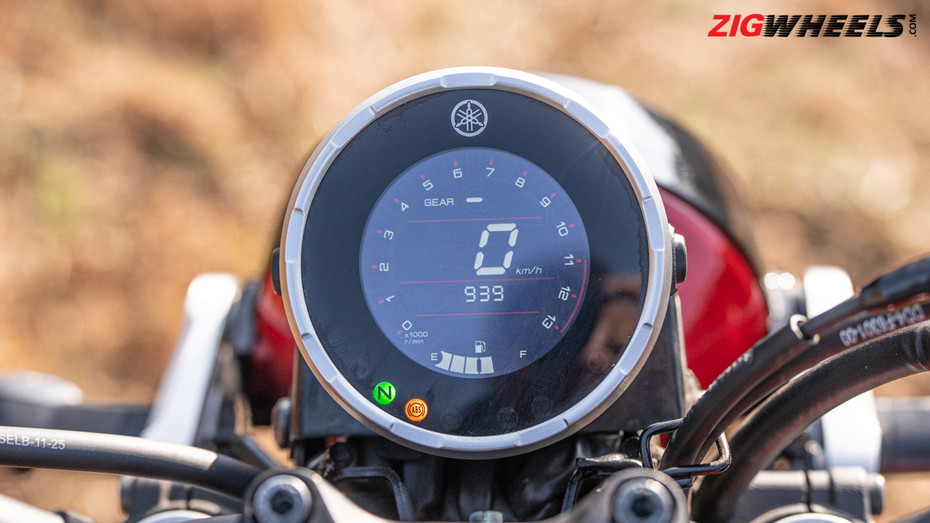 Yamaha XSR155: Instrument Console