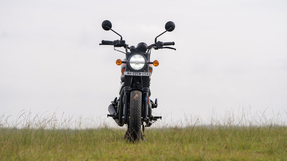 Royal Enfield Hunter 350 Front Design