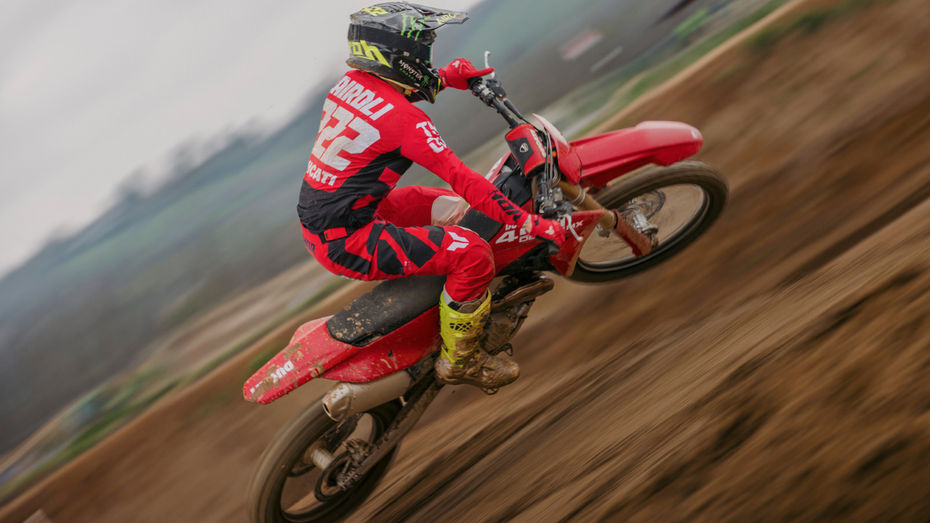 Ducati Desmo450 DX