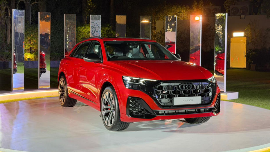 Audi SQ8 Front Audi SQ8 Front