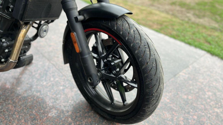 2026 Royal Enfield Guerrilla 450 Apex