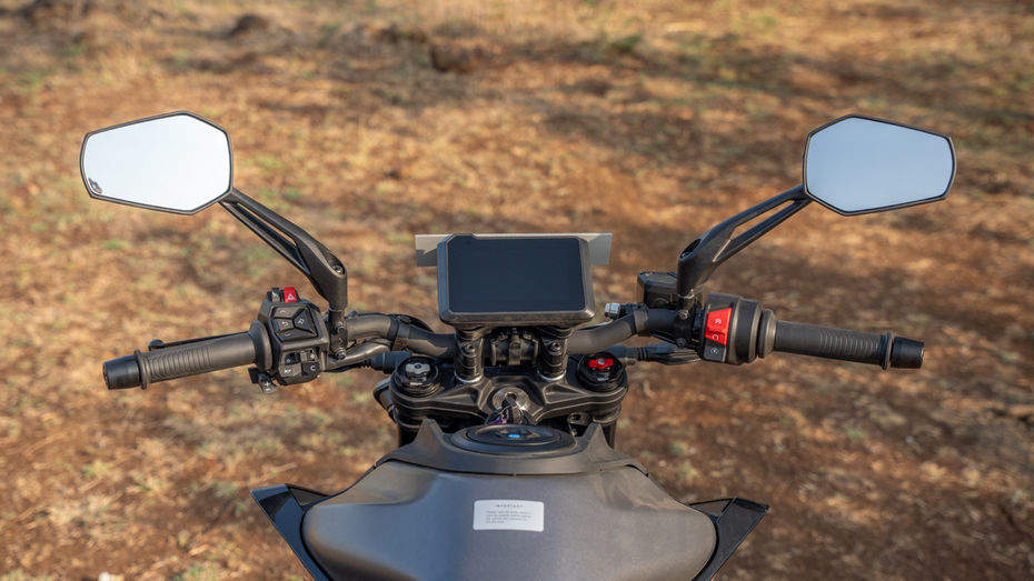 350cc KTM 390 Duke Console