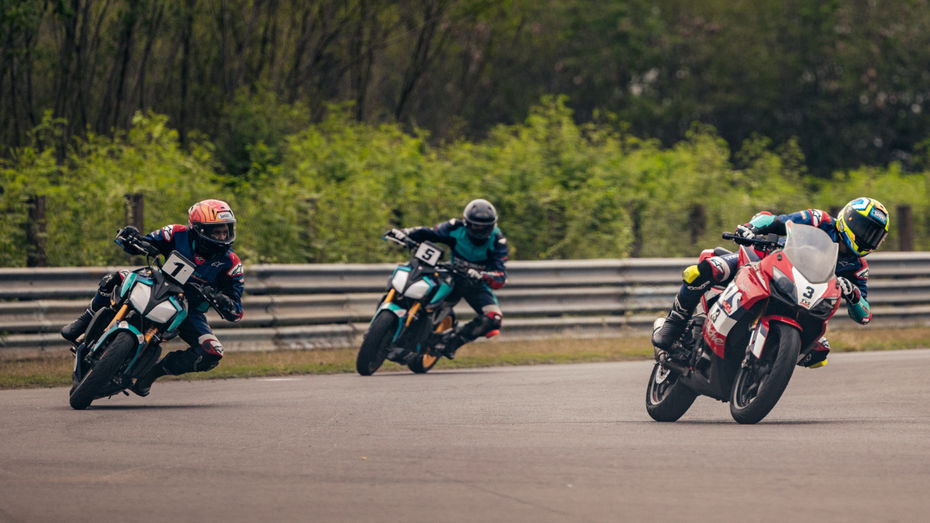TVS YMRP Qualifying