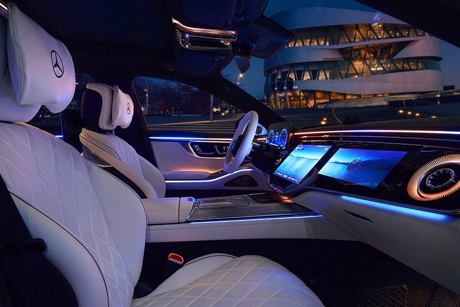 Ambient Lighting(Front) View Image of S Class Facelift