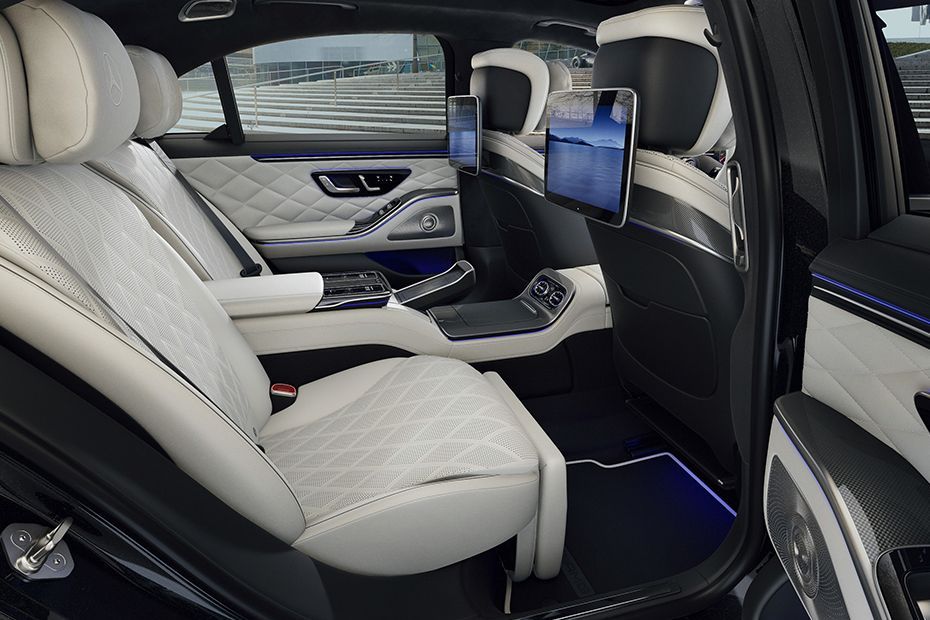 Rear Seats Image of S Class Facelift