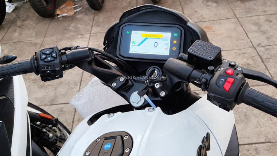 Updated Bajaj Pulsar RS200 and NS200 Updated Bajaj Pulsar RS200 and NS200