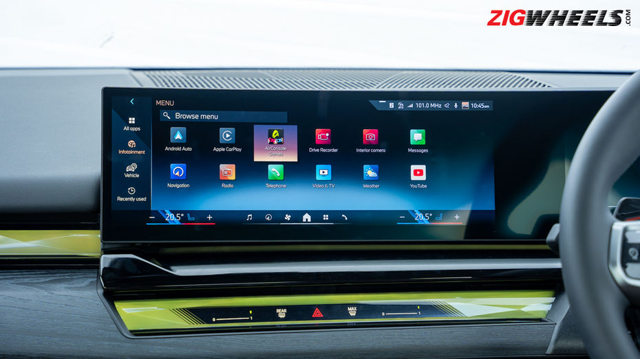 BMW i5 LWB Infotainment Toucscreen