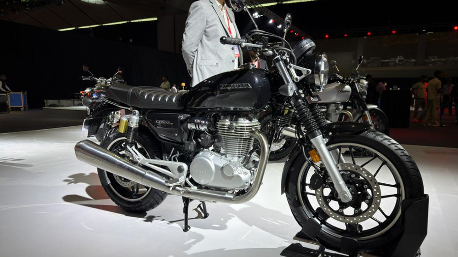 Honda CB500 Side Profile