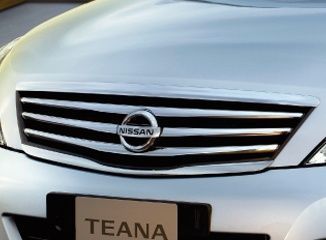 Nissan Teana Front Grill