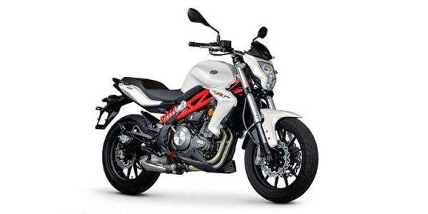 Que lindas motos que se vienen, no baratas pero lindas !!! Benelli_tnt300_600x300