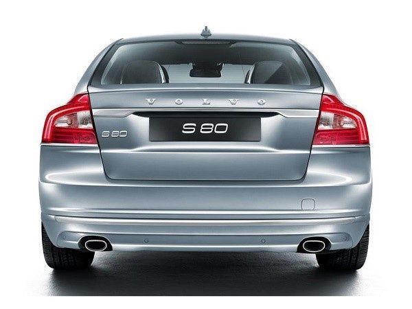 Volvo S80 Rear View