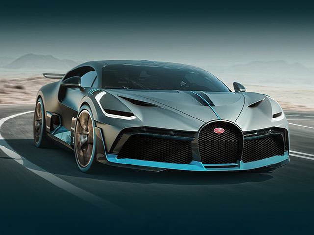 Bugatti-Divo-Front-Cross-Side-View
